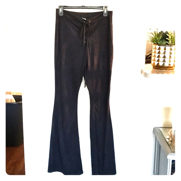 Booted soft black pants never worn - Picture 1 of 2